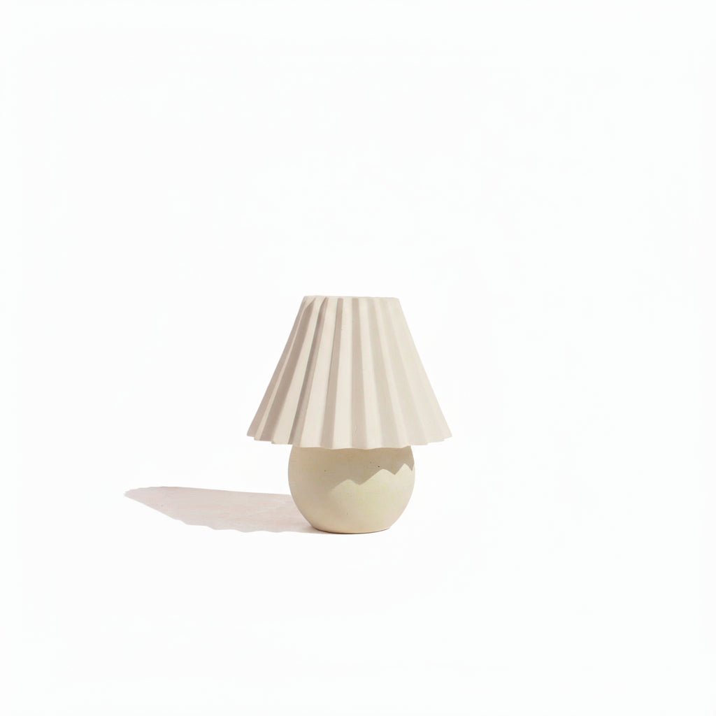 Mint Green Lamp Standing Clay Diffuser & Fragrance Oil