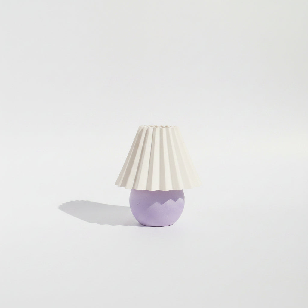 Violet Lamp Standing Clay Diffuser & Fragrance Oil